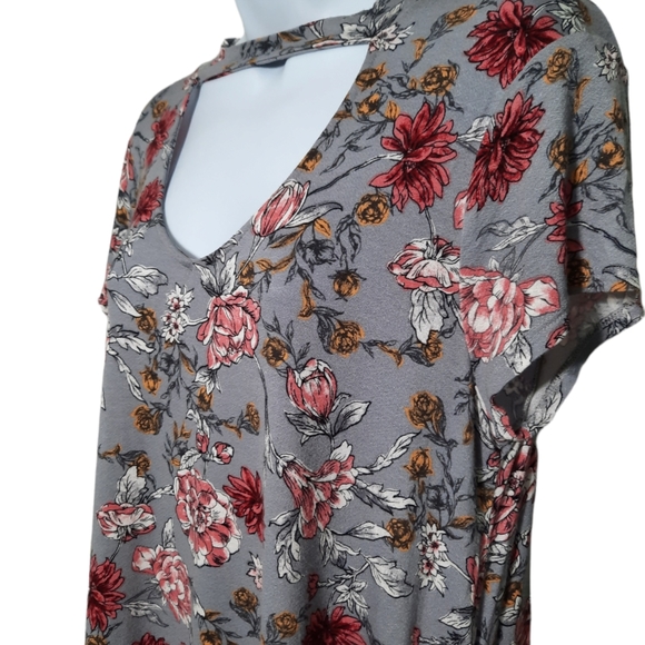 L Grey Floral Dress - Picture 2 of 5